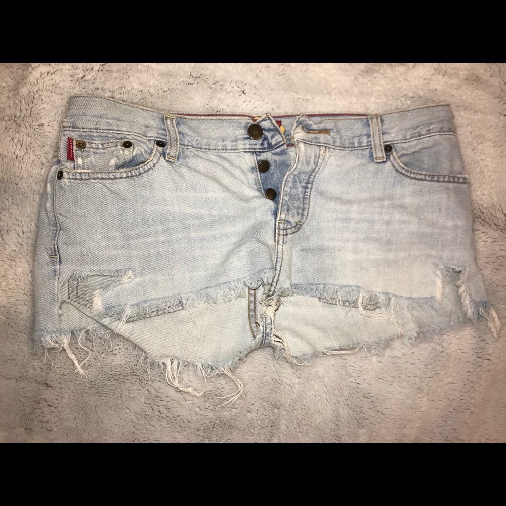 Old school HOLLISTER cut off denim shorts. size 11